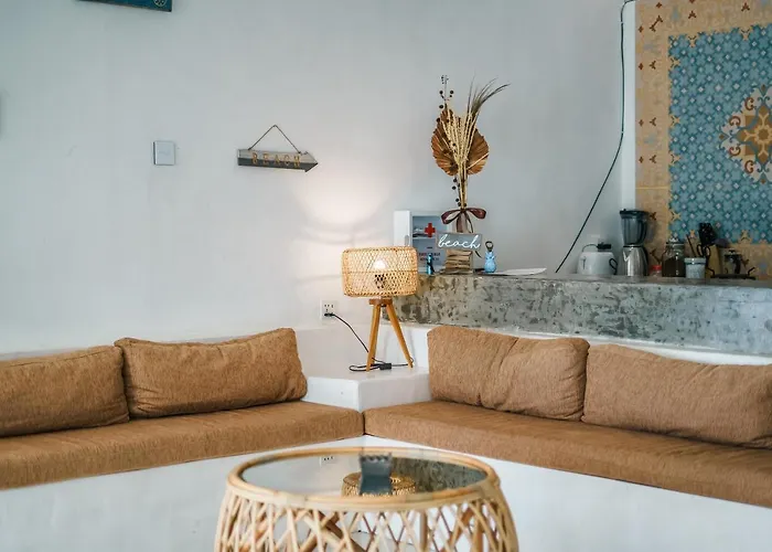 Santorini - Boho-chic 3-bedroom In The Heart Of Berawa! *